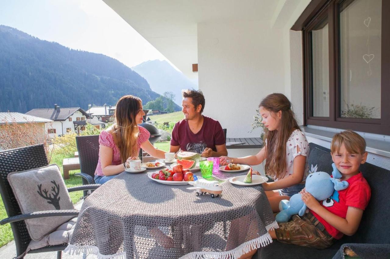 Alpenzauber Apartment Montafon Санкт-Галленкирх Экстерьер фото